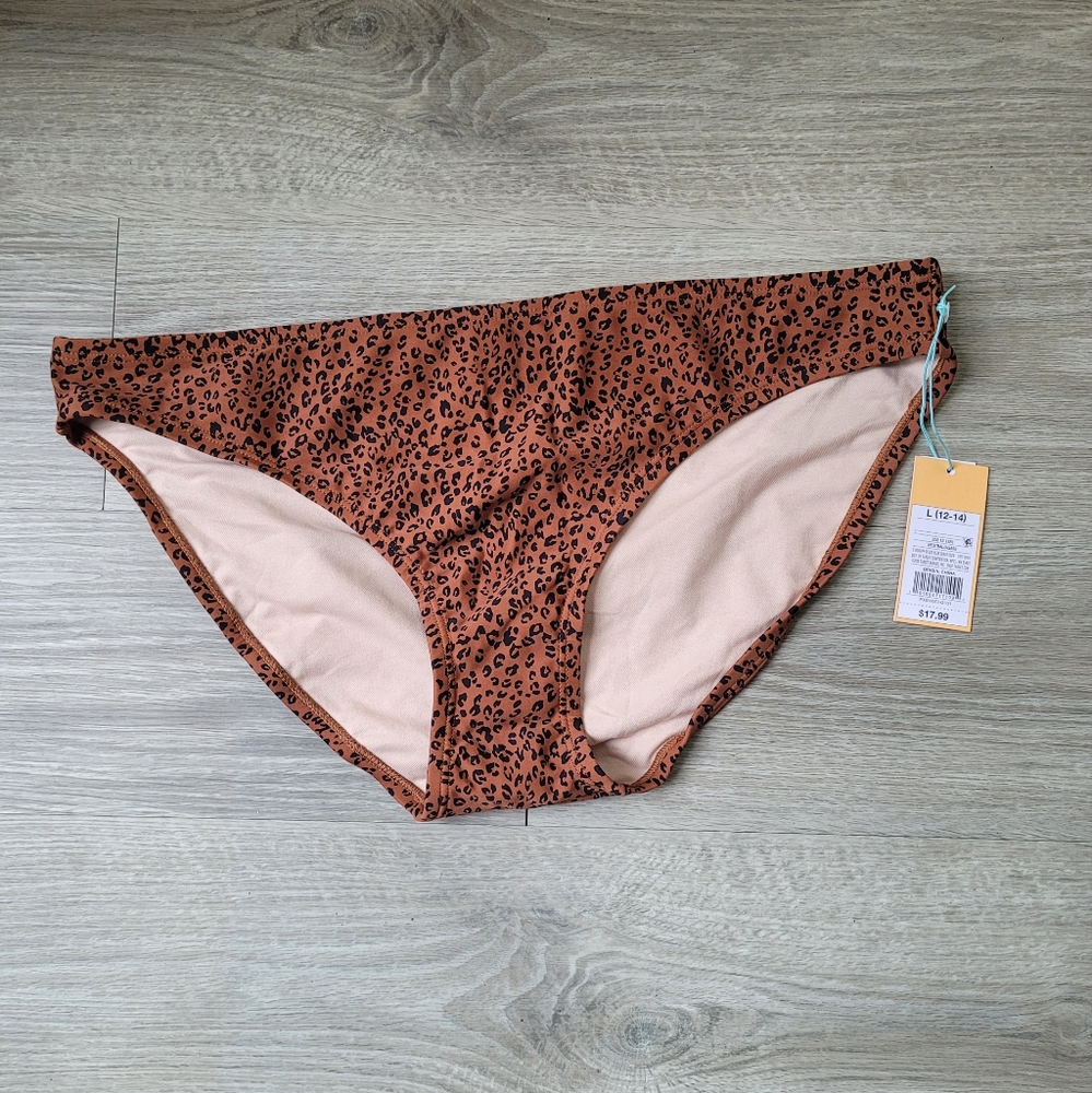 Kona Sol leopard print bikini bottoms